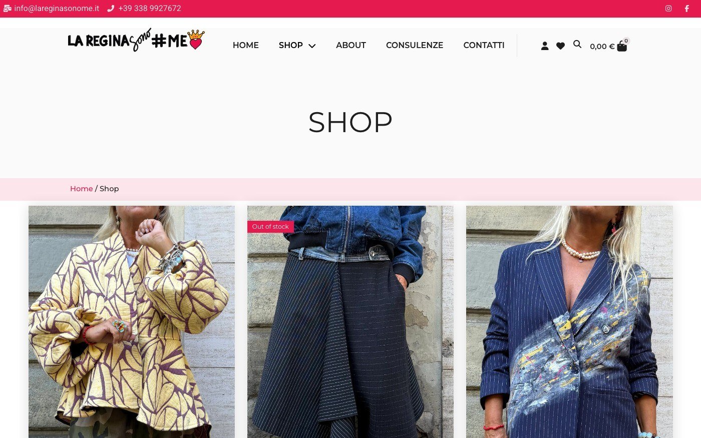 Catalogo dello shop diviso per categorie, con le schede prodotto in griglia